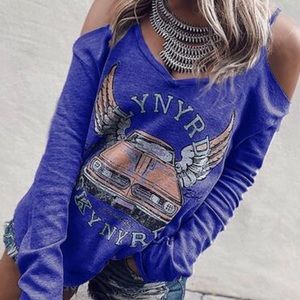 🤘🏼 Lynard Skynard open shoulders shirt